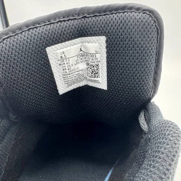 Nike Air Jordan 1 Low SE Crafted Mens 8.5 EUC Dark Smoke Grey Varsity Red no box - Picture 10 of 12